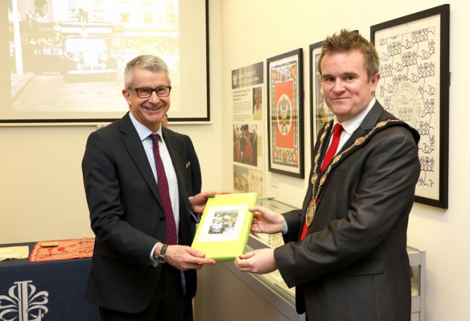 Mayor welcomes New Zealand High Commissioner to Irish Linen Centre and Lisburn Museum