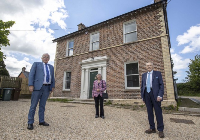 Navigation Houses’ Past Transformed 