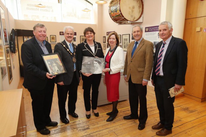 First Minister visits Lisburn's 90th Birthday Exhibition of the Queen